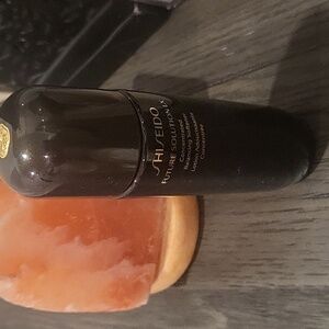 Shiseido Future Solution LX Softener in Black and Gold